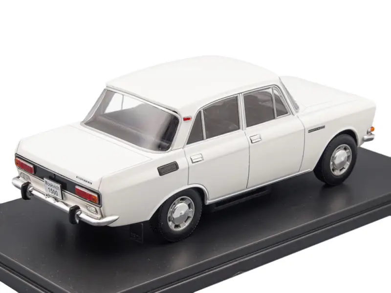 Легендарные советские автомобили MOSKVICH 1500 белый, 1:24