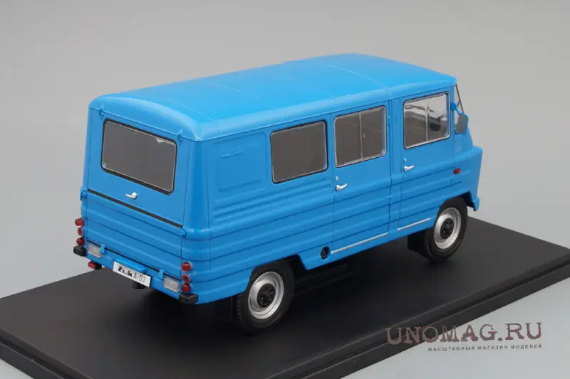 Легендарные советские автомобили ZUK A07 синий, 1:24