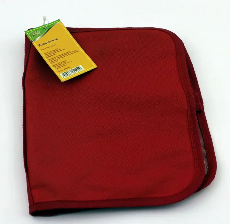 Косметичка 18,5см х 24,5 см красная