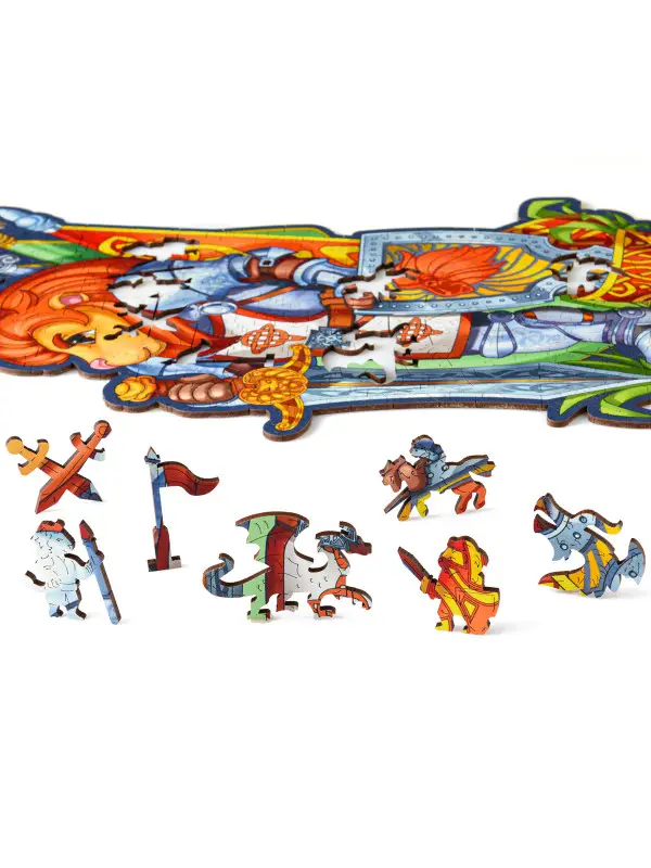 Деревянный Пазл Лев Рыцарь L (110 дет.)